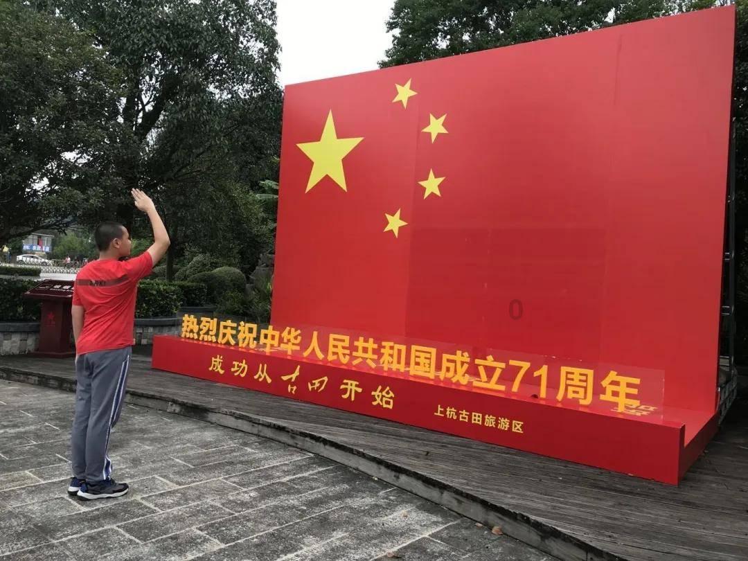 都说原子弹下寸草不生，70年后的广岛和长崎，变成了什么样子？游戏画面